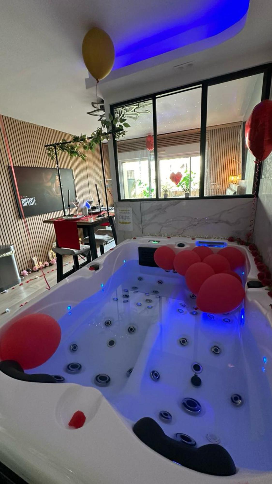Love Room Nantais Nantes Exteriér fotografie