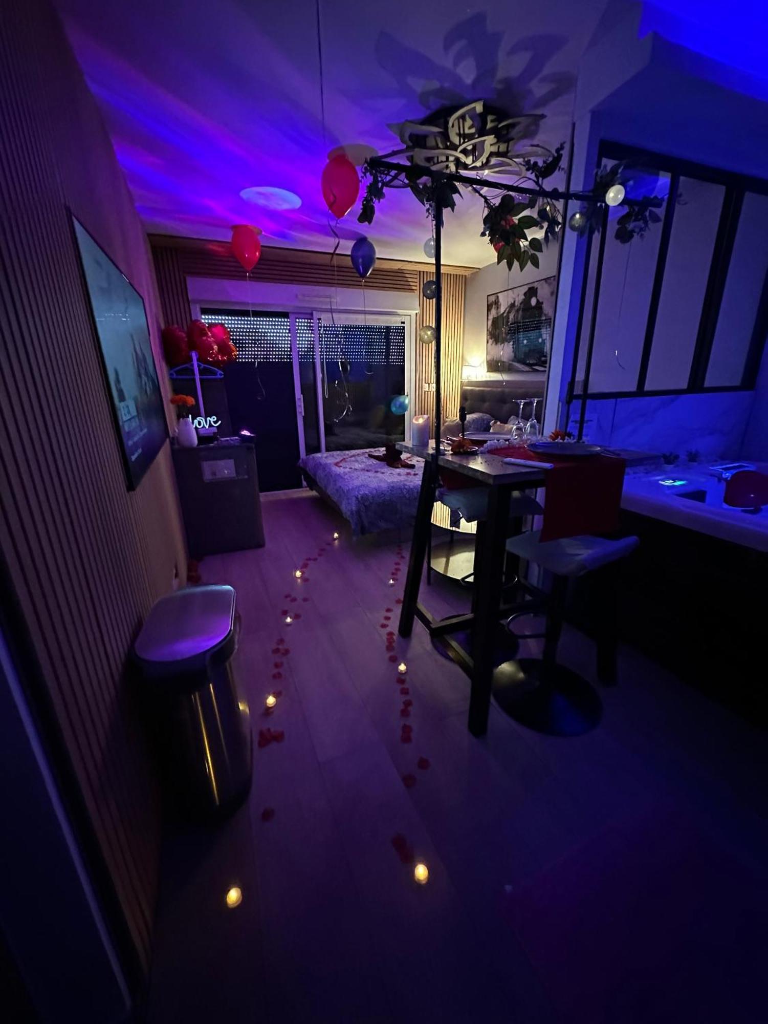 Love Room Nantais Nantes Exteriér fotografie