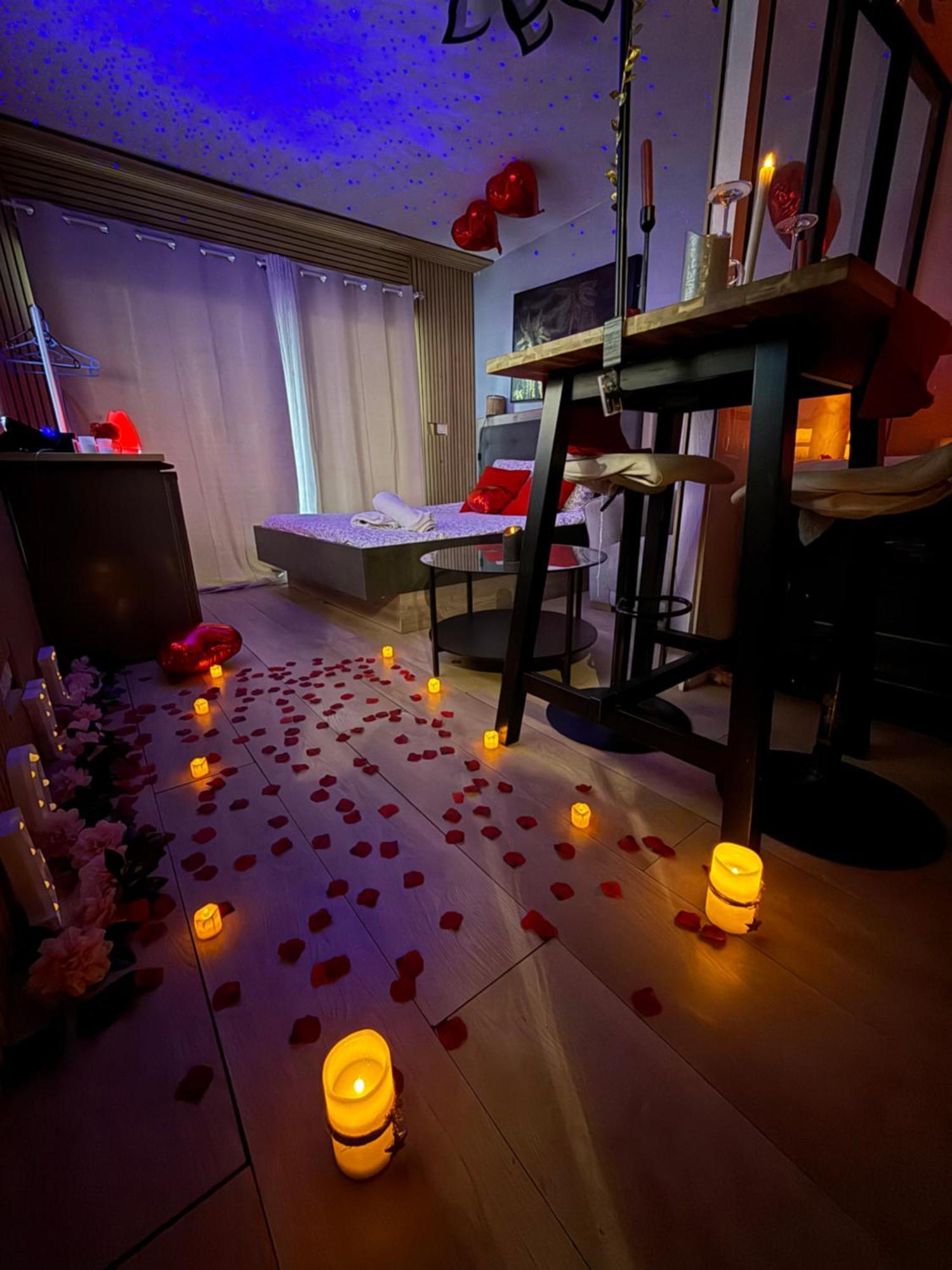Love Room Nantais Nantes Exteriér fotografie